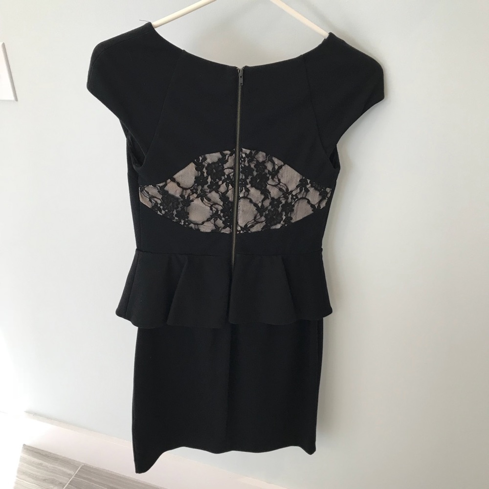 Little black dress with FREE necklace!